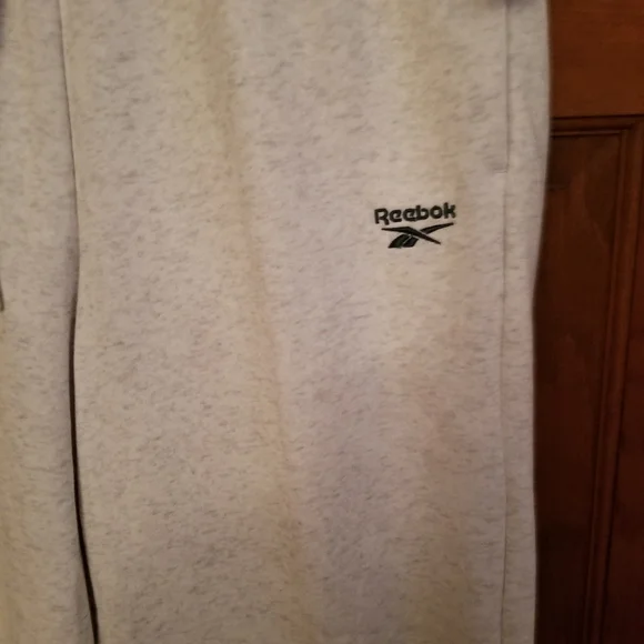 Reebok Gray Sweatsuit - Picture 4 of 8